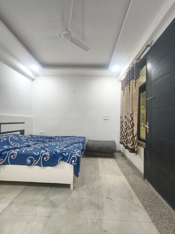 Bedroom in 1 BHK Builder Floor at Saket – for Rent