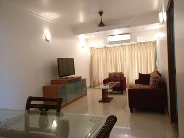 Living Room in 2 BHK Apartment at Bandra West – for Rent