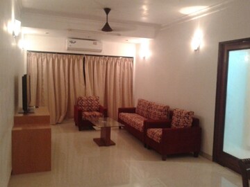 Living Room in 2 BHK Apartment at Bandra West – for Rent
