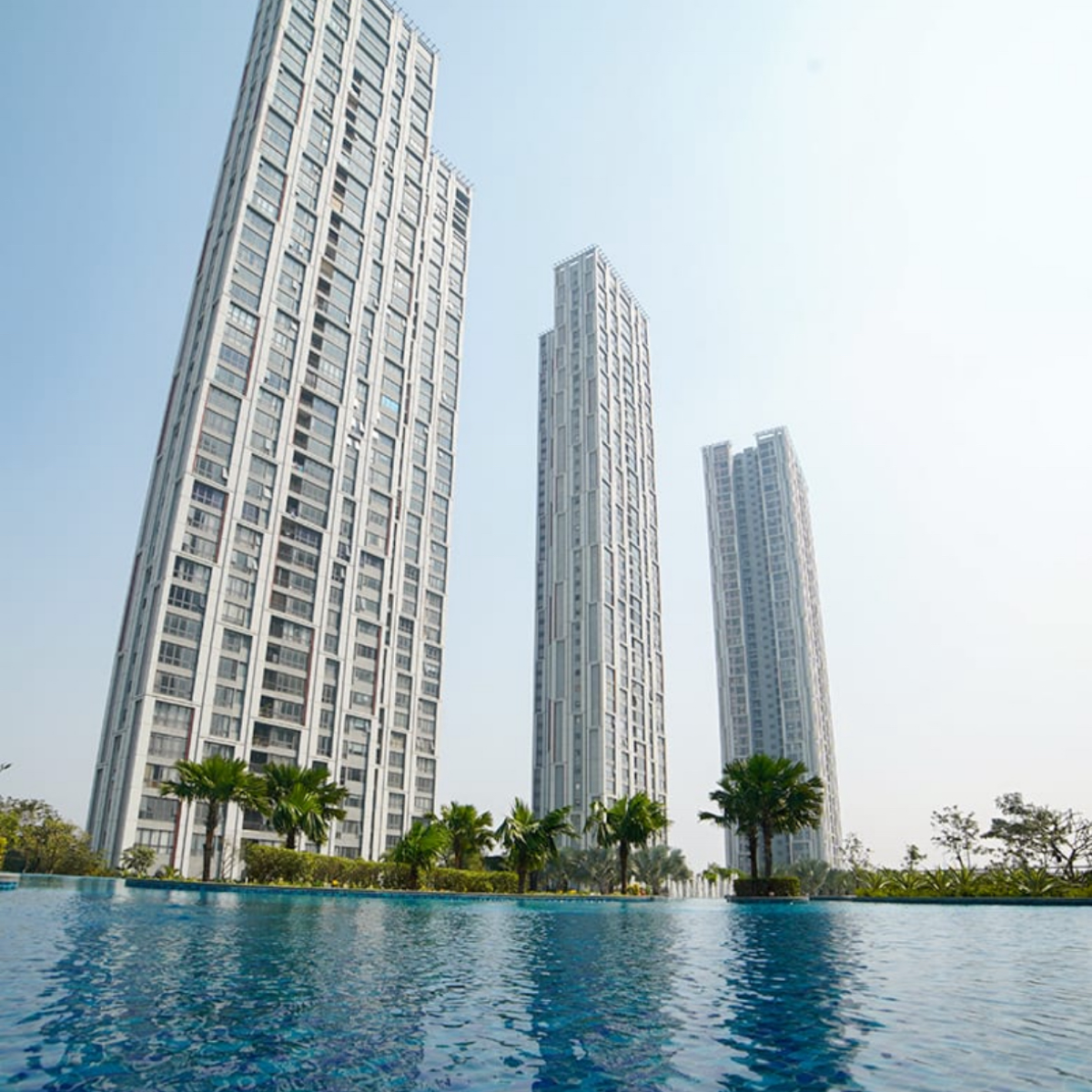 3 BHK + Servant Room Apartment For Sale in Bengal Urbana Apartments