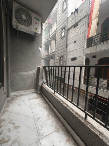Balcony in 1 BHK Builder Floor at Saket – for Rent