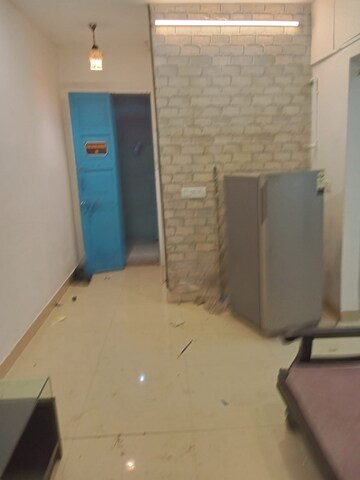 Room in 1 BHK Apartment at Bandra West – for Rent