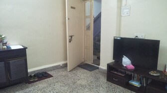 1 BHK Apartment For Rent in Shiv Kirti Apartment Malad West Mumbai  8133486