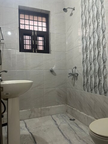 Bathroom in 3 BHK Apartment at Sector 47 – for Rent