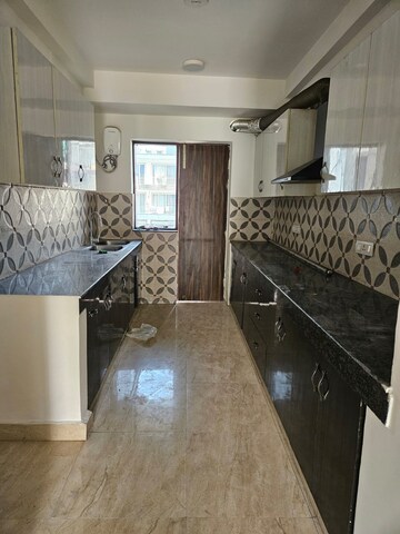 Kitchen in 3 BHK Builder Floor at Sector 57 – for Rent
