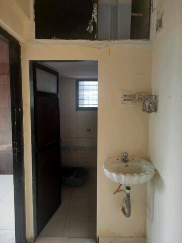 Bathroom in 1 BHK Apartment at Shivshankar Apartment, Kharghar – for Rent