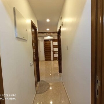Building Lobby in 3 BHK Apartment at Hiranandani Obelia The Walk, Hiranandani Estate – for Rent
