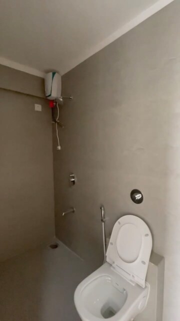Bedroom in 2 BHK Apartment at Chembur – for Rent