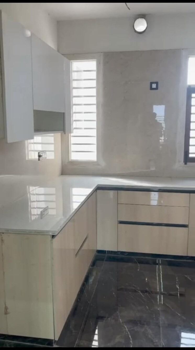 Kitchen, parklands 3 Bedroom 150 Sq.Ft. Builder Floor In Sector 85 Faridabad 8133606