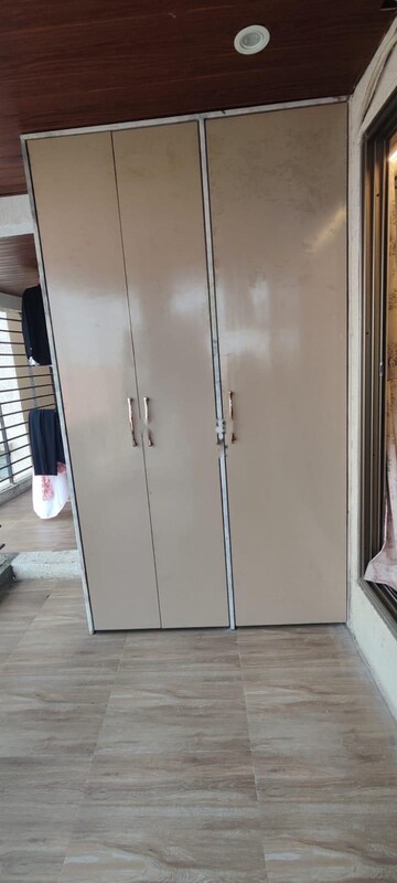 Furnished Amenities in 2 BHK Apartment at MJ Shah Centrio, Govandi – for Rent
