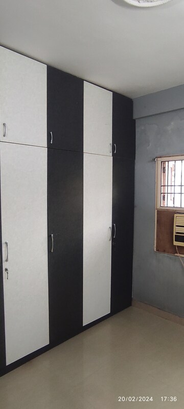 Furnished Amenities in 2 BHK Apartment at Madipakkam – for Rent