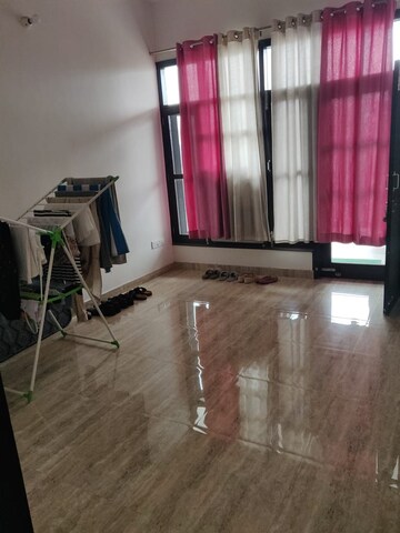 Living Room in 1.5 BHK Independent House at Sector 12 Panchkula – for Rent