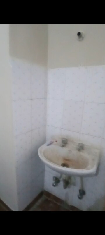 Bathroom in 2 BHK Independent House at Palam Vihar Residents Association, Palam Vihar – for Rent