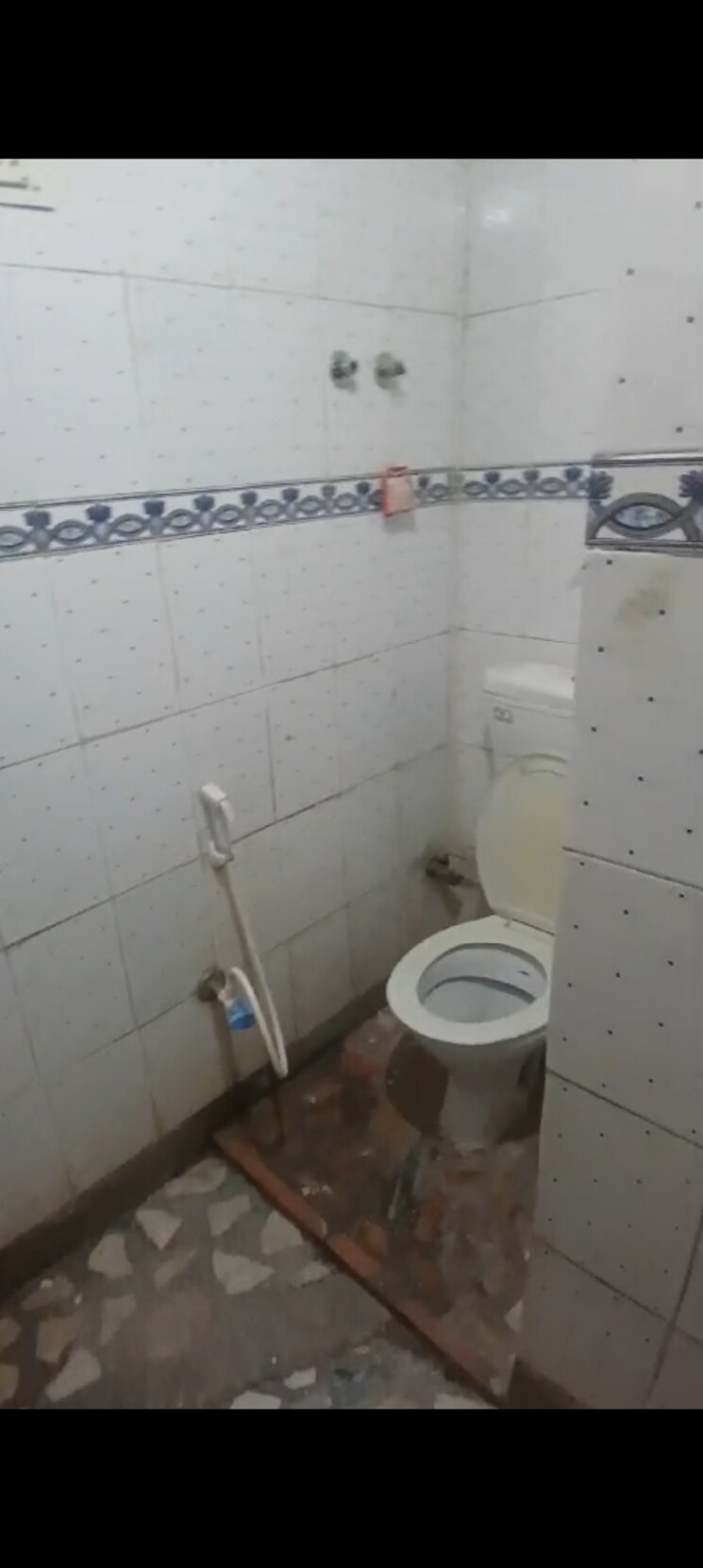 Bathroom, palam-vihar-residents-association 2 Bedroom 650 Sq.Ft. Independent House In Palam Vihar Gurgaon 8133660