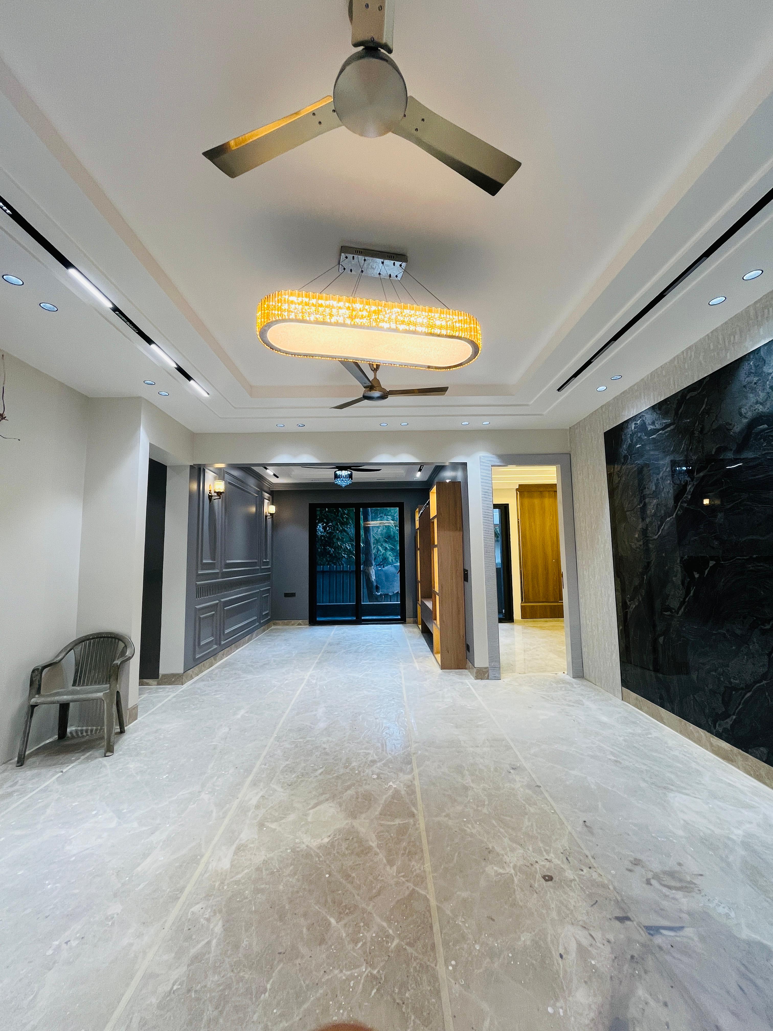 3 BHK + Pooja Room,Servant Room Builder Floor For Sale in Kohli One Malibu Town