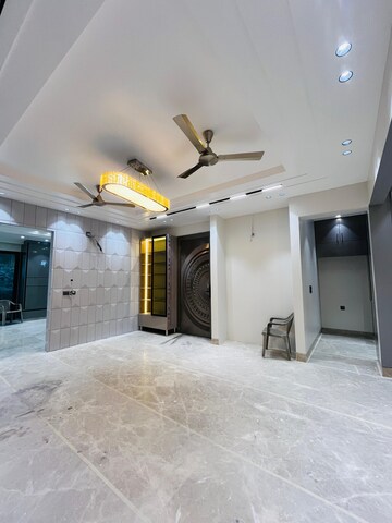 Living Room in 3 BHK Builder Floor at Kohli One Malibu Town, Sector 47 – for Sale