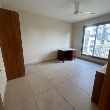 Room in 3 BHK Apartment at Bapu Nagar – for Rent