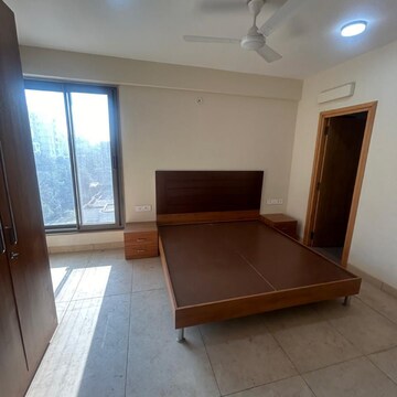 Room in 3 BHK Apartment at Bapu Nagar – for Rent