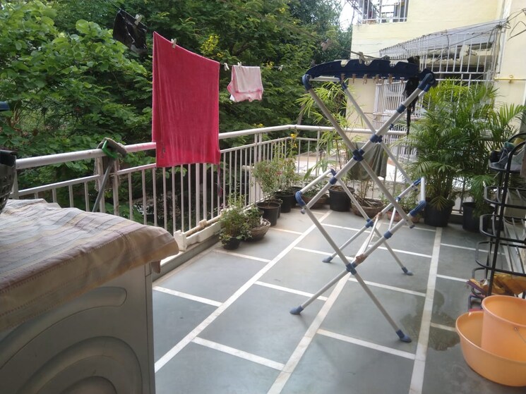 Balcony, vasant kunj 3 Bedroom 1200 Sq.Ft. Apartment In Vasant Kunj Delhi 8133645