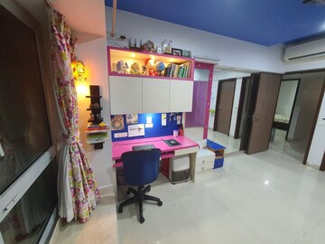 Team Area in 3 BHK Apartment at DB Orchid Woods, Goregaon East – for Rent