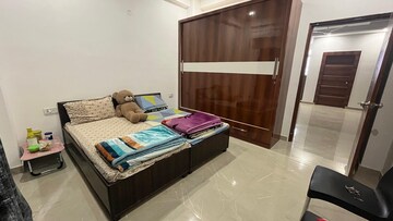 Bedroom in 1 BHK Apartment at Dilshad Garden – for Rent