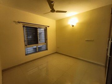 Room in 3 BHK Apartment at Plama Heights, Hennur – for Rent