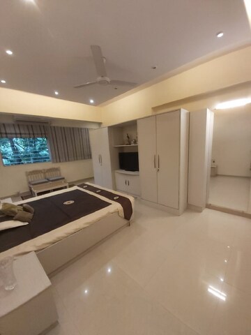 Bedroom in 2 BHK Apartment at Bandra West – for Rent