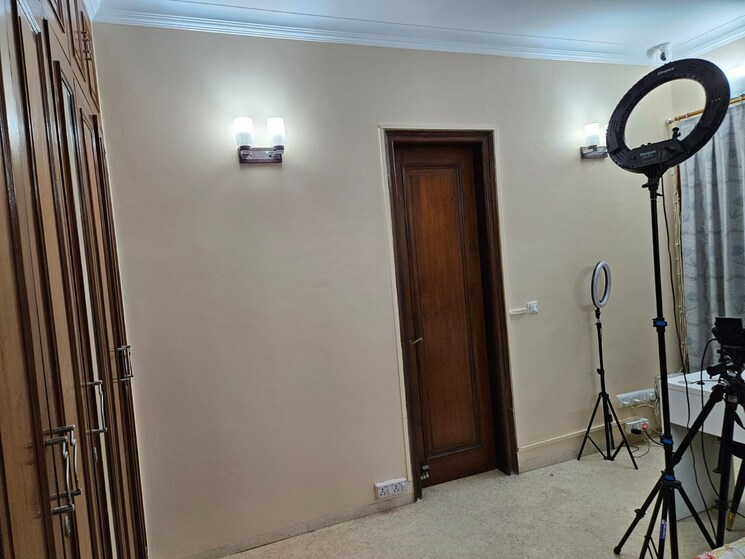 Other, saket 4 Bedroom 300 Sq.Yd. Apartment In Saket Delhi 8133907