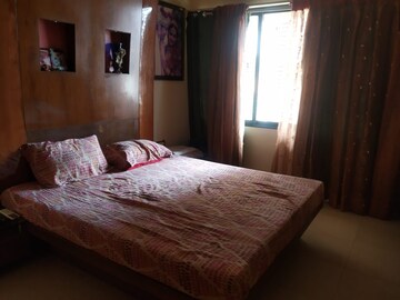 Bedroom in 3 BHK Apartment at Windermere CHS Andheri West, Andheri West – for Rent