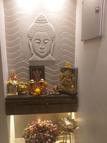 Furnished Amenities in 3 BHK Apartment at Windermere CHS Andheri West, Andheri West – for Rent