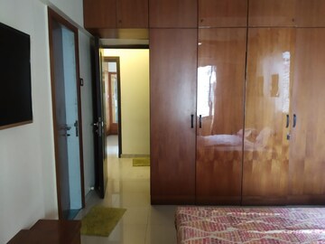 Bedroom in 3 BHK Apartment at Windermere CHS Andheri West, Andheri West – for Rent