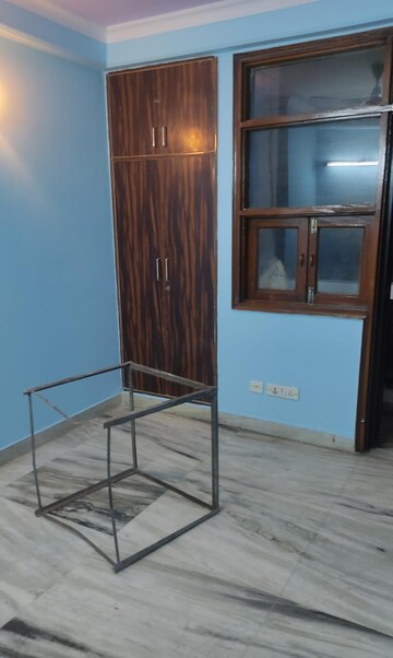Room in 2 BHK Apartment at Mehrauli – for Sale