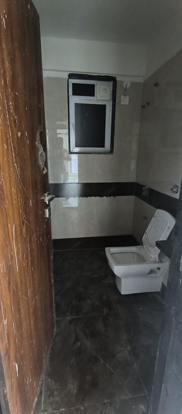 Bathroom in 1 BHK Apartment at VlKrishnapingaksha Peak 25, Vikhroli East – for Rent