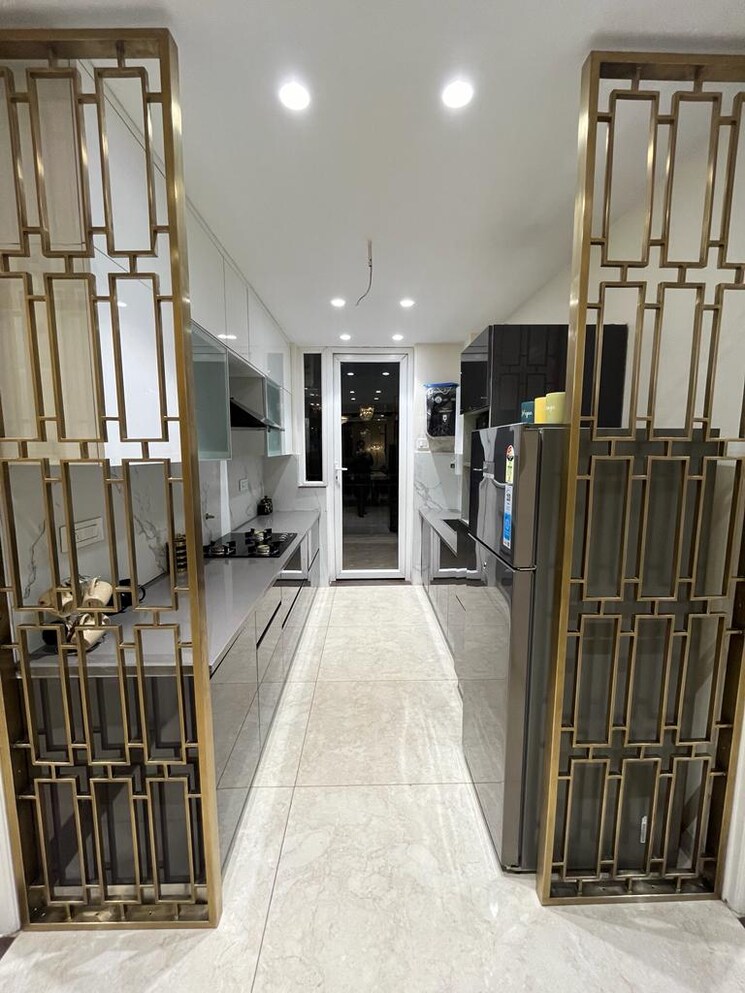 Kitchen, ambala highway 3 Bedroom 225 Sq.Yd. Apartment In Ambala Highway Zirakpur 8134000