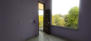 Room in 2 BHK Apartment at Vasant Kunj – for Rent