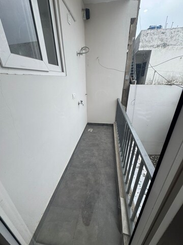 Balcony in 3 BHK Builder Floor at Ghazipur – for Rent