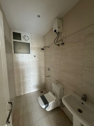Bathroom in 3 BHK Builder Floor at Ghazipur – for Rent