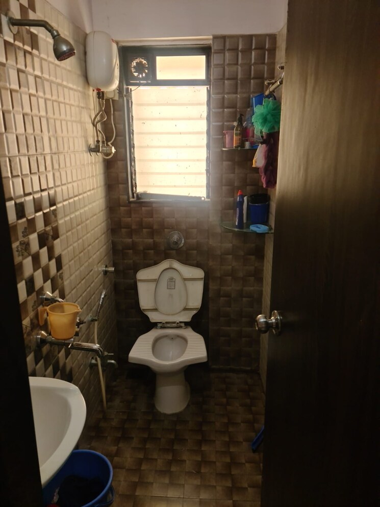 Bathroom, vasant-sagar 2 Bedroom 750 Sq.Ft. Apartment In Kandivali East Mumbai 8134241