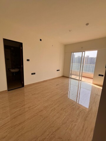 Room in 2 BHK Apartment at VTP Beaumonde, Kharadi – for Rent
