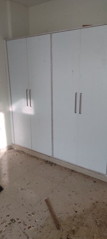 Furnished Amenities in 3 BHK Apartment at Shiv Sai Ozone Park, Sector 86 – for Rent