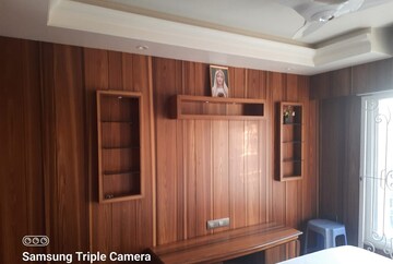 Room in 2 BHK Apartment at Bandra East – for Rent
