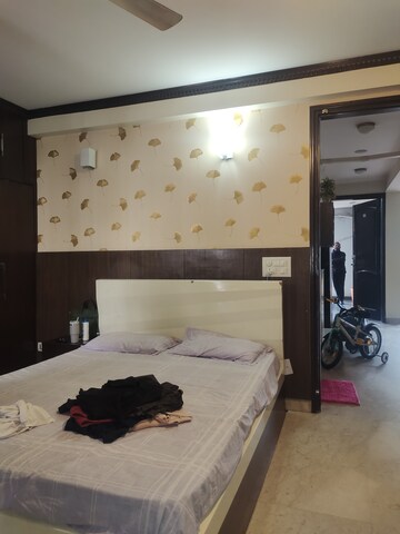 Bedroom in 3 BHK Builder Floor at East Of Kailash – for Rent