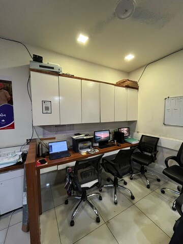  Office Space For Rent in Ashram Road