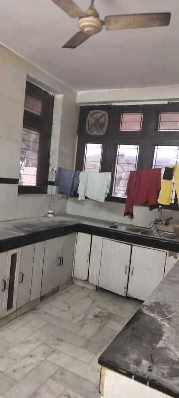 Kitchen in 3.5 BHK Independent House at RWA Apartments Sector 20, Sector 20 – for Rent