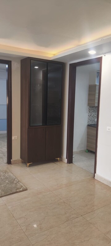 Building Lobby in 3 BHK Apartment at MI Rustle Court, Gomti Nagar – for Rent