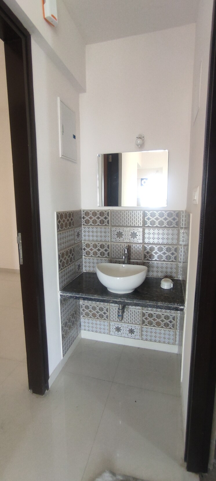 Bathroom, marathon-vega 2 Bedroom 643 Sq.Ft. Apartment In New Panvel Navi Mumbai 8134457
