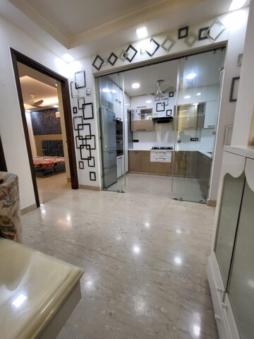 Room in 3 BHK Builder Floor at Greater Kailash I – for Rent