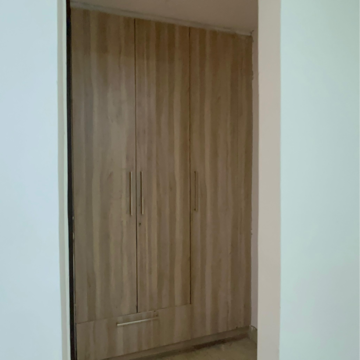 Room in 3 BHK Builder Floor at Chattarpur – for Rent