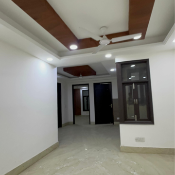 Room in 3 BHK Builder Floor at Chattarpur – for Rent