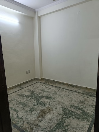 2.5 BHK Builder Floor For Rent in Preet Vihar Delhi  8134589